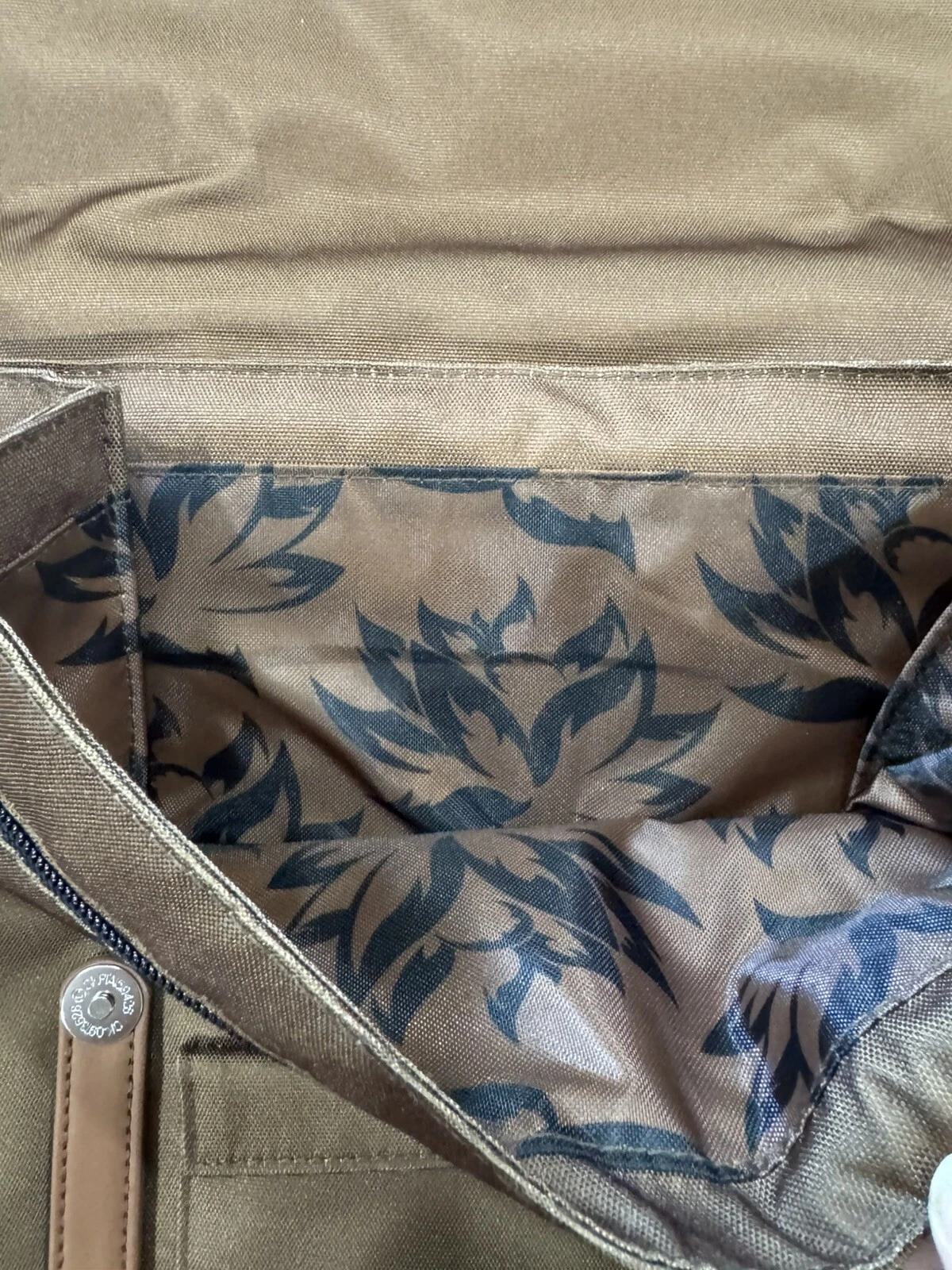 Magic: the Gathering Black Lotus VIP Backpack - MagicCon Las Vegas 2025 - Brown - Image 2