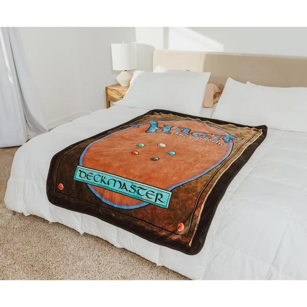 Magic: The Gathering Double-Sided Fleece Throw Blanket - 45" x 60" - Black Lotus - Image 2